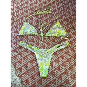 Cute flower bikini set